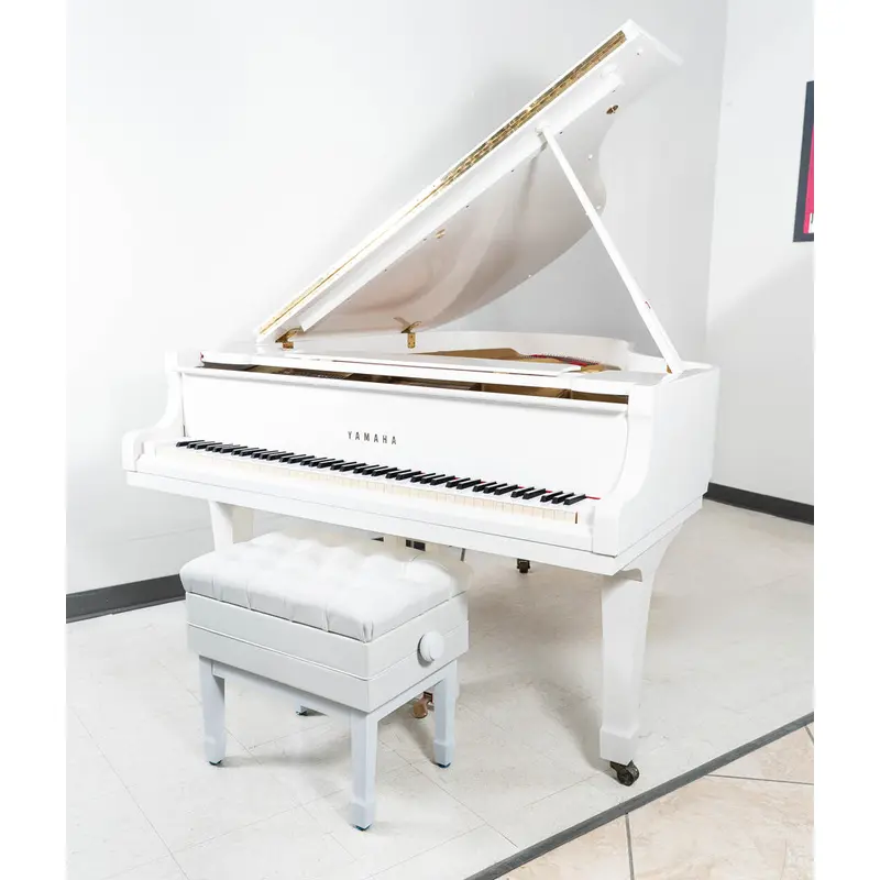 1981 Yamaha C3 6'1" Grand Piano - Polished White | Used