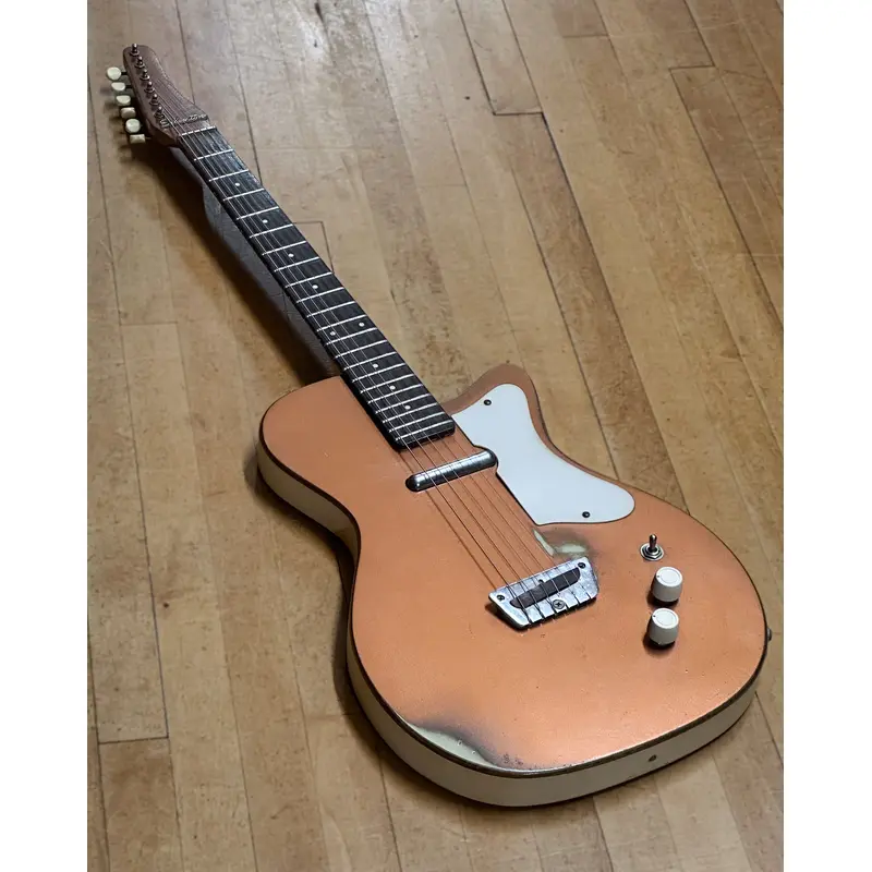 Silvertone U-1 1415 Electric Guitar (1960)