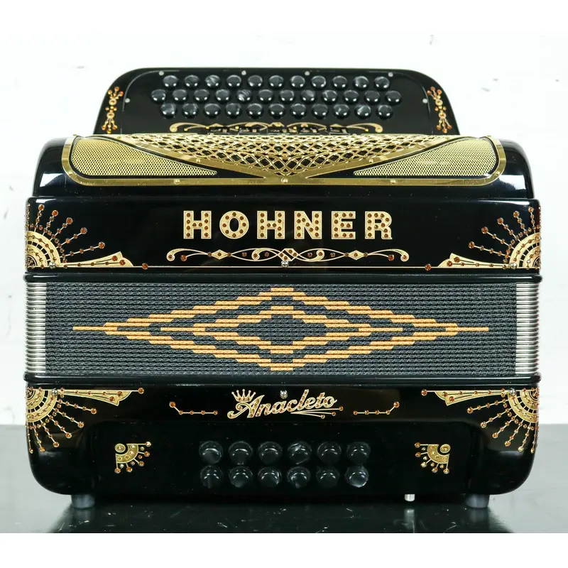 Hohner Anacleto Rey Del Norte III Accordion FBbEb Black & Gold