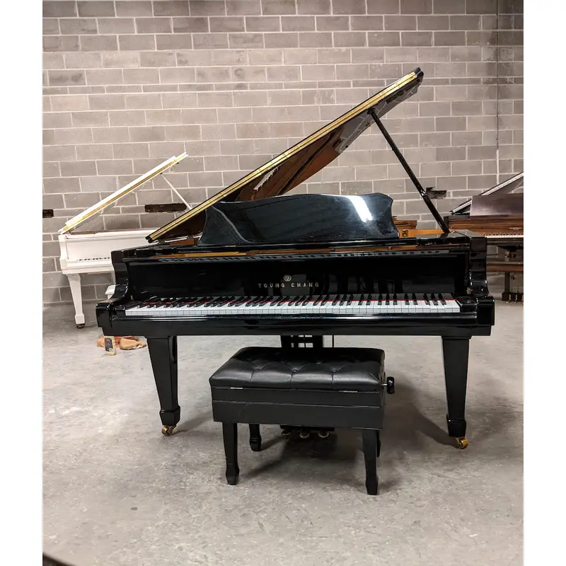 Young Chang TG-150 Baby Grand Piano | Polished Ebony