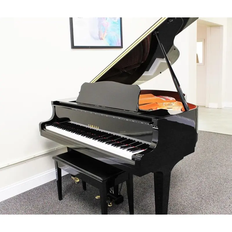 Yamaha 4'11.5" Baby Grand GB1 | Ebony Polish | SN: J2428118