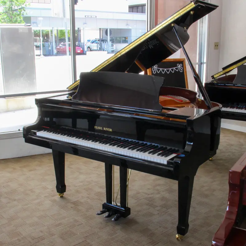 Pearl River GP150 EP Baby Grand Piano