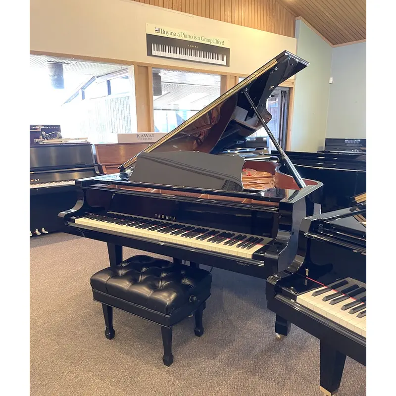 Yamaha 6'11" C6 Semi-Conservatory Grand Piano | Polished Ebony | Used