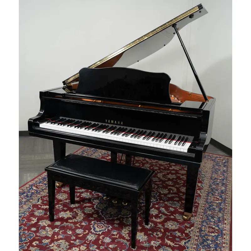2008 Yamaha 5'3" GC1 Grand Piano | Polished Ebony
