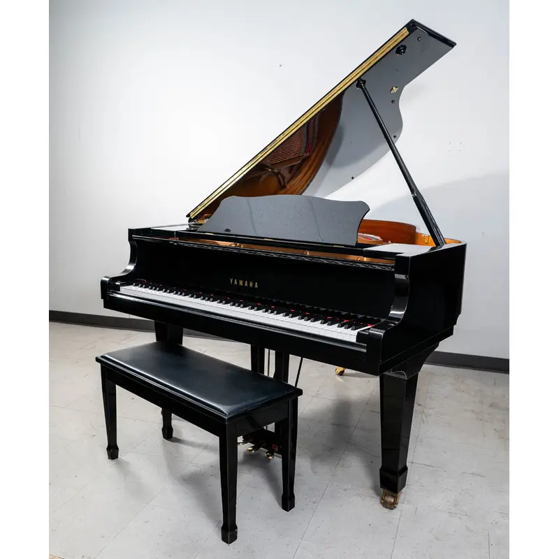 1999 Yamaha C1 Grand Piano in Polished Ebony | 5'3" | Serial No. 5798940 | Used